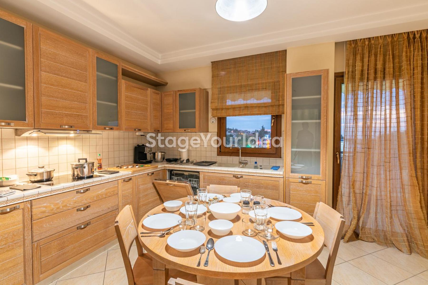 Luxury Appartment, Only 7 Minutes From Thessaloniki Airport And 15 Minutes From City Center ,For 8-23 People Also For Gatherings And Parties Neon Rysion المظهر الخارجي الصورة